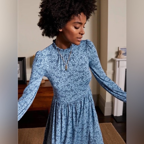 Boden Clara Dress Women 8 Petite Modest Long Sleeve Jersey Blue Floral Pockets - Picture 2 of 9